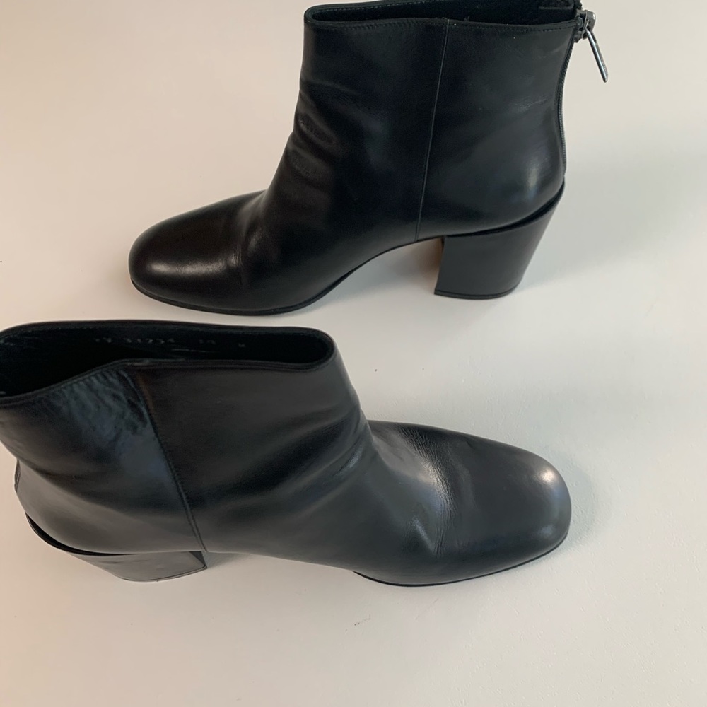 Stuart Weitzman Ankle Boots - image 8